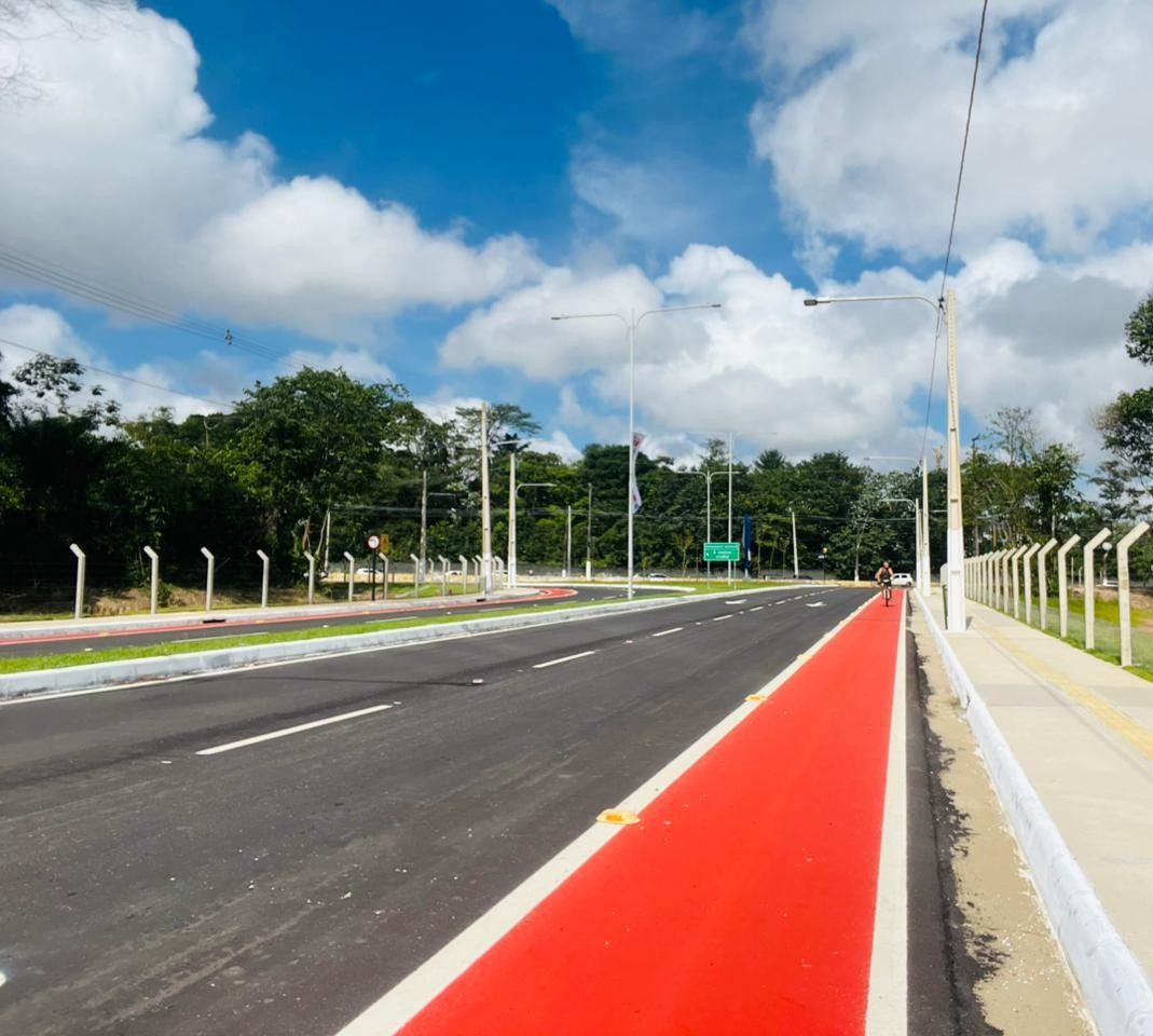 Nova Rua da Marinha transforma mobilidade de ciclistas na Marambaia